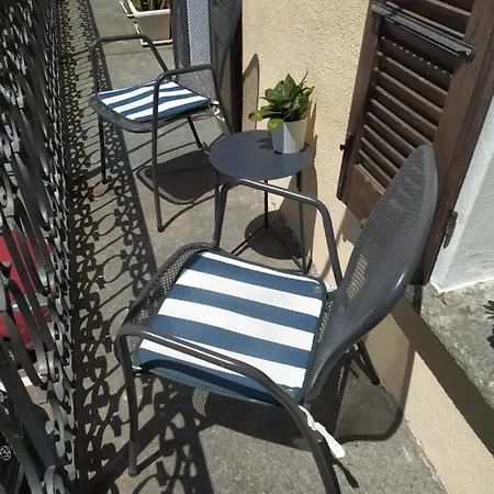 Casa D'Epoca Fronte Lago A Domaso Lago Di Como Exterior foto
